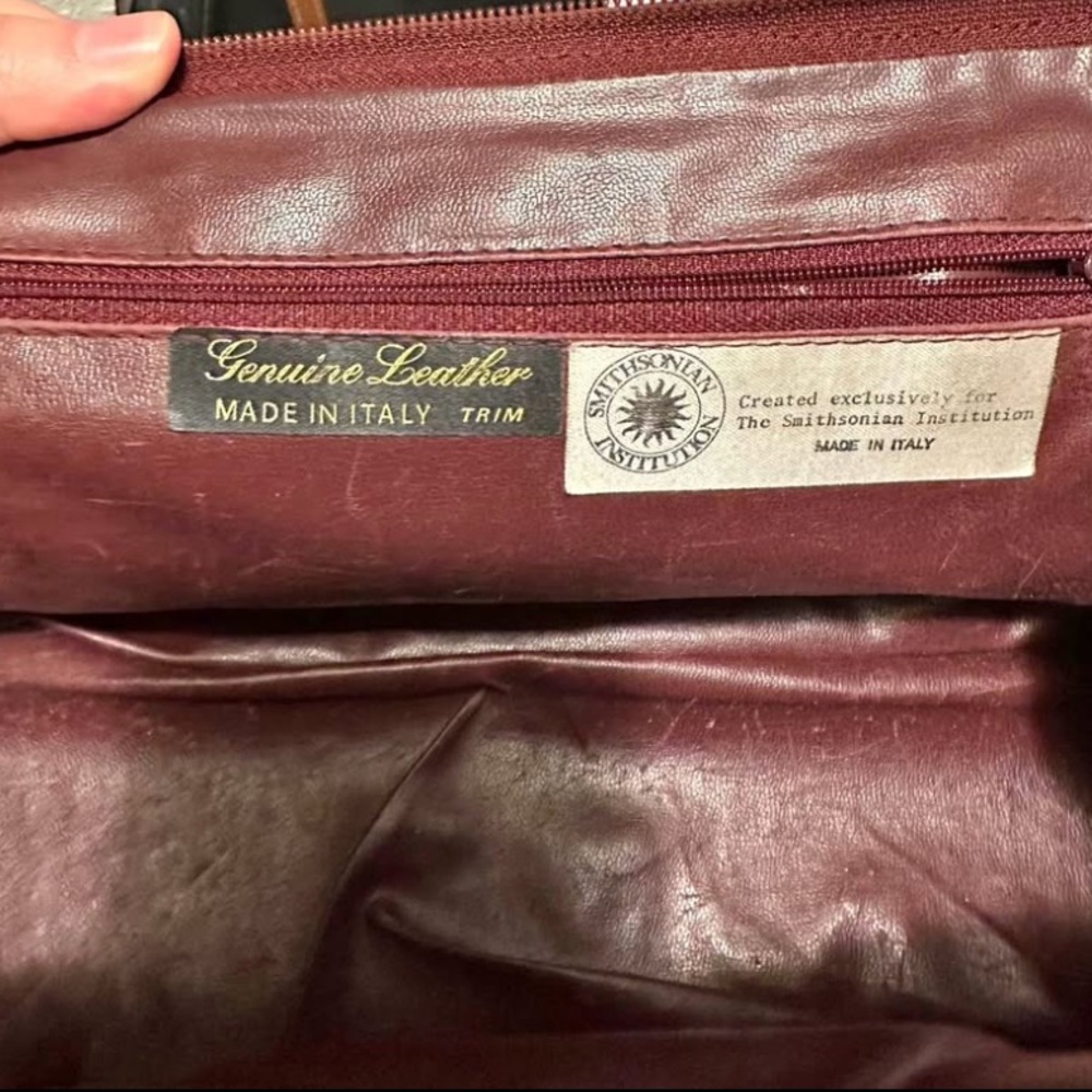 Genuine leather Smithsonian dust bag